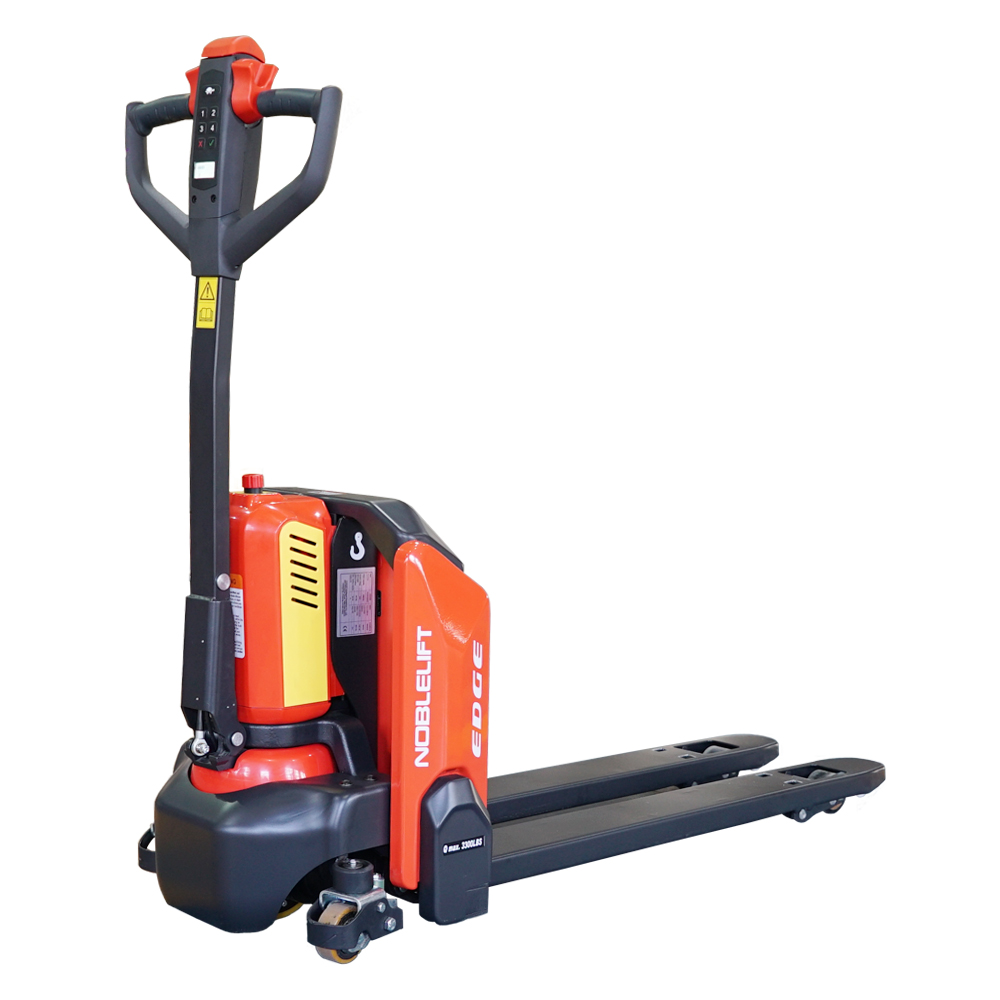 诺力1.5吨轻小型锂电电动搬运车pte15n 天罡15